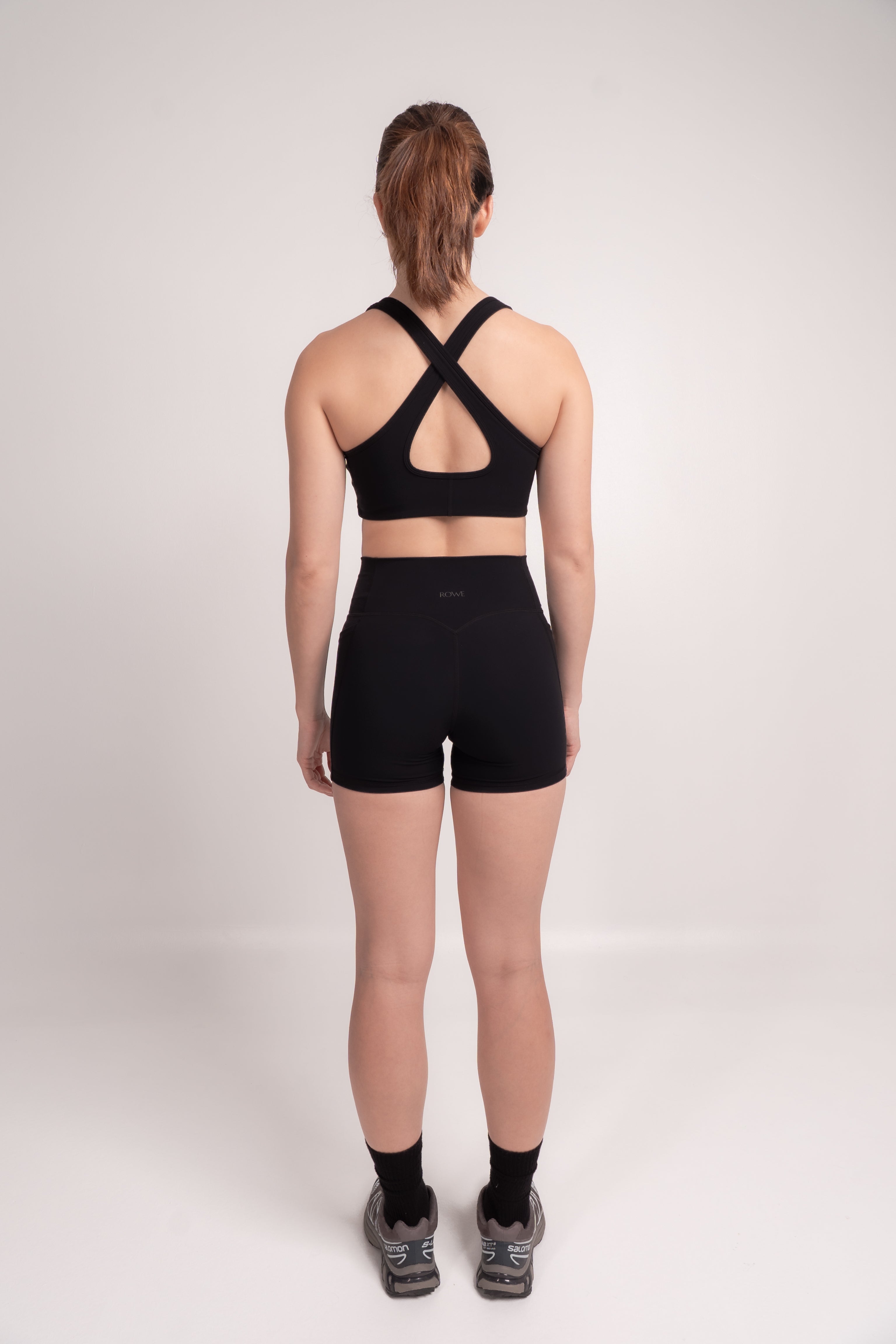 Isen 5" Shorts — Onyx
